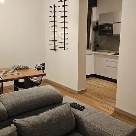 Casa Izabel Maserati & Ferrari Apartment