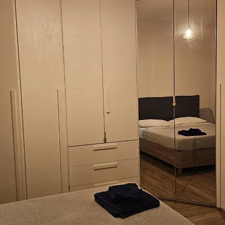 Casa Izabel Maserati & Ferrari Apartment *